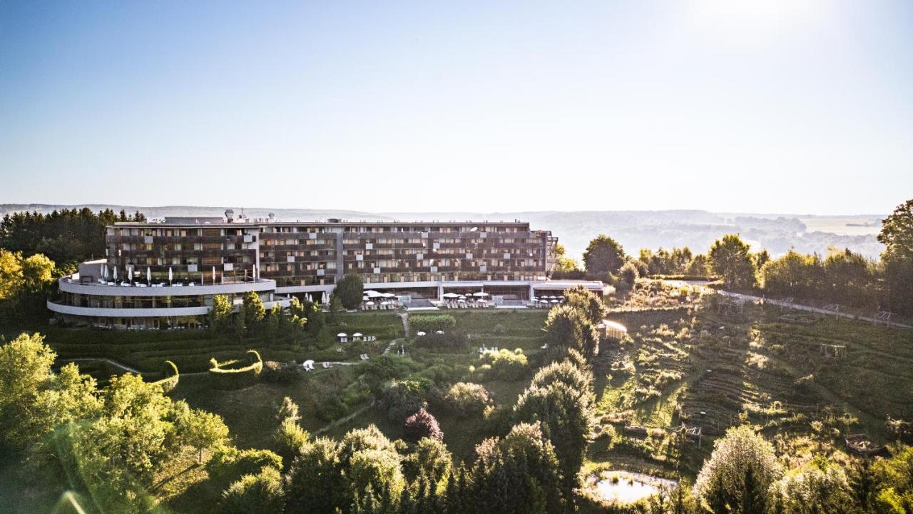 Falkensteiner Balance Resort Stegersbach - Adults Only Extérieur photo The campus of the University of Novi Sad