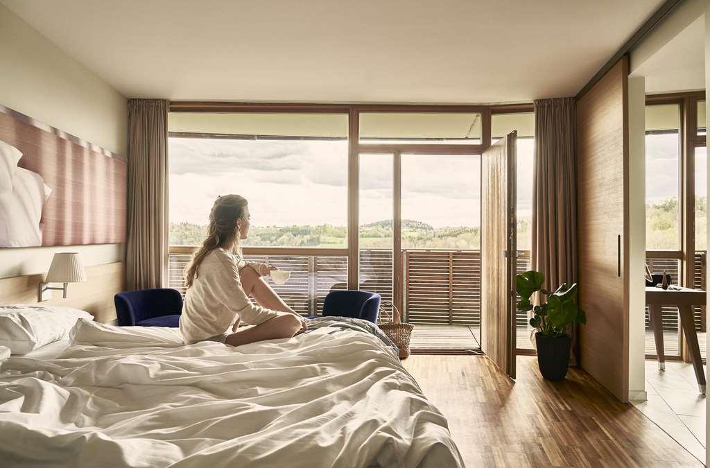 Falkensteiner Balance Resort Stegersbach - Adults Only Chambre photo A bedroom at the hotel
