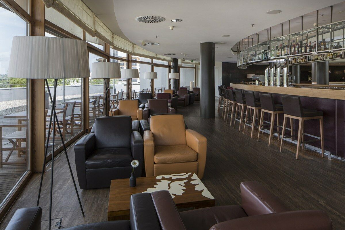 Falkensteiner Balance Resort Stegersbach - Adults Only Extérieur photo The lounge at the airport